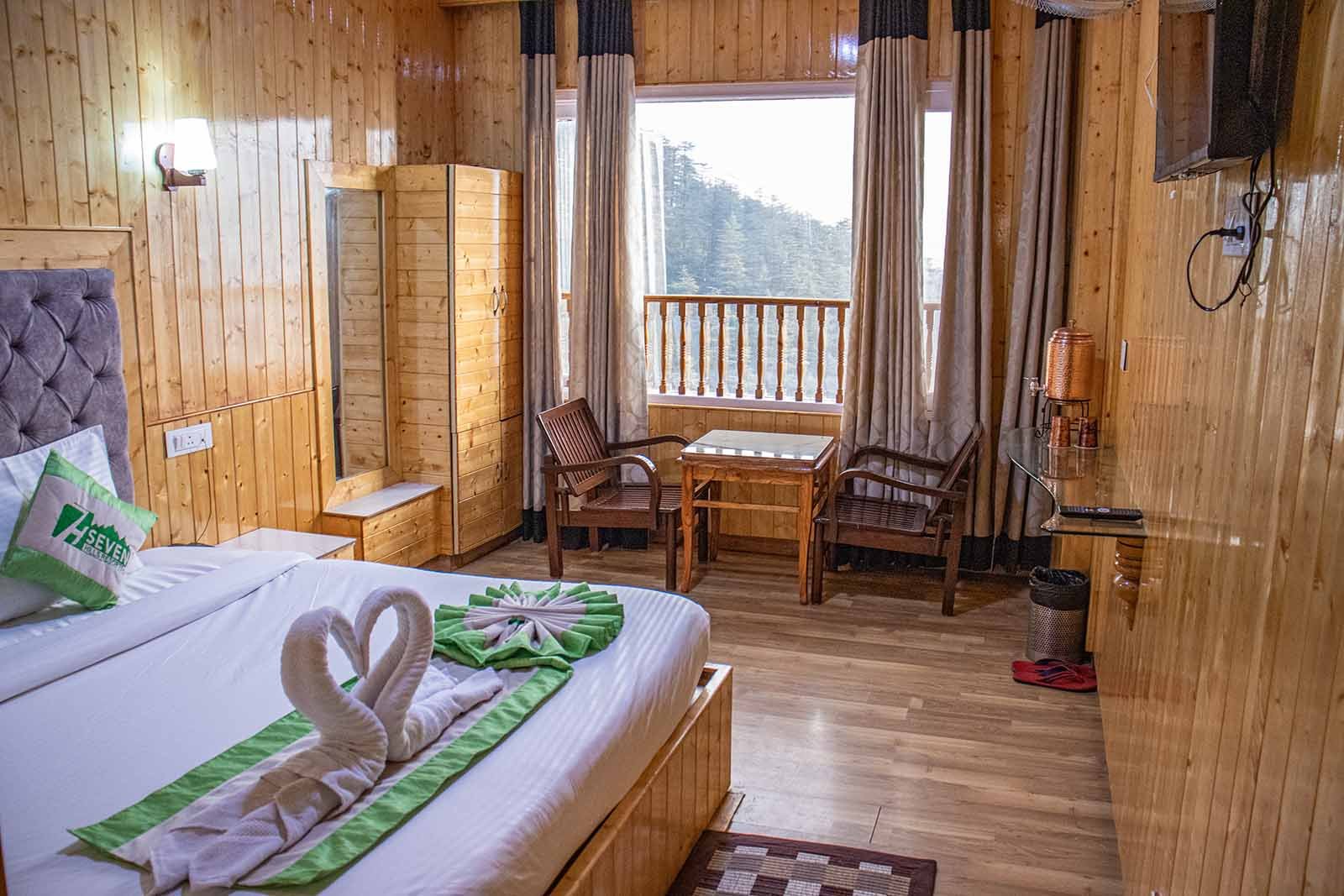 Deluxe Room4