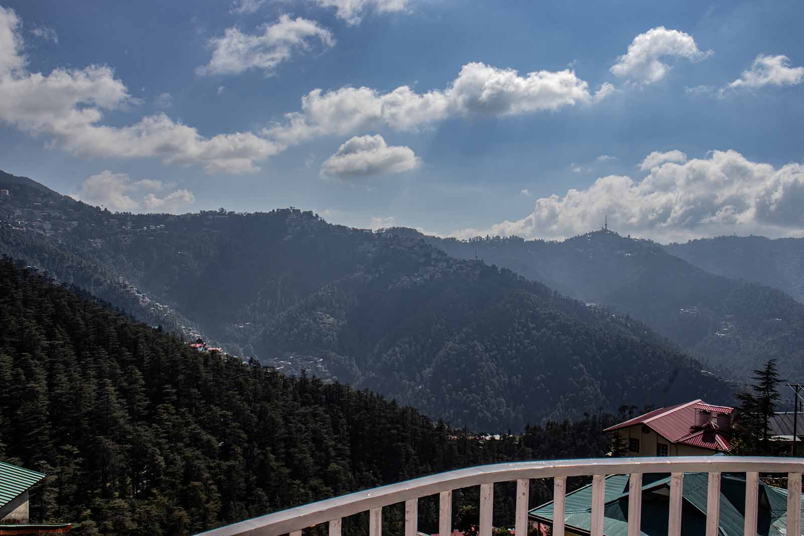 Deluxe Room Balcony10