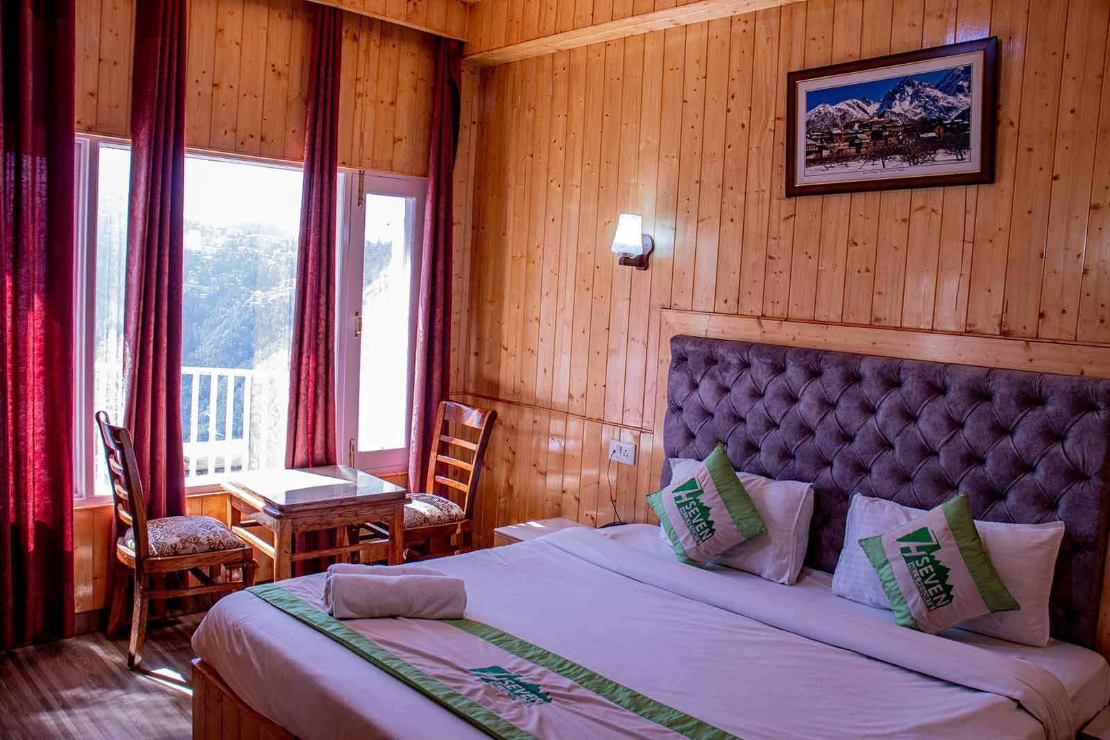 Deluxe Room Balcony2