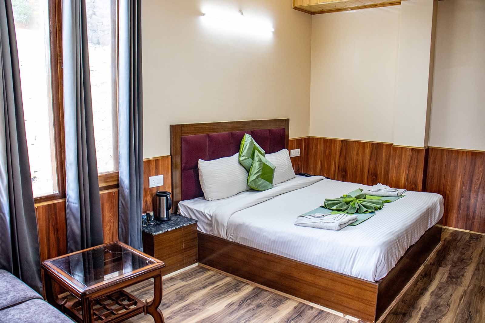 Super Deluxe Rooms – Jakhu Hill View