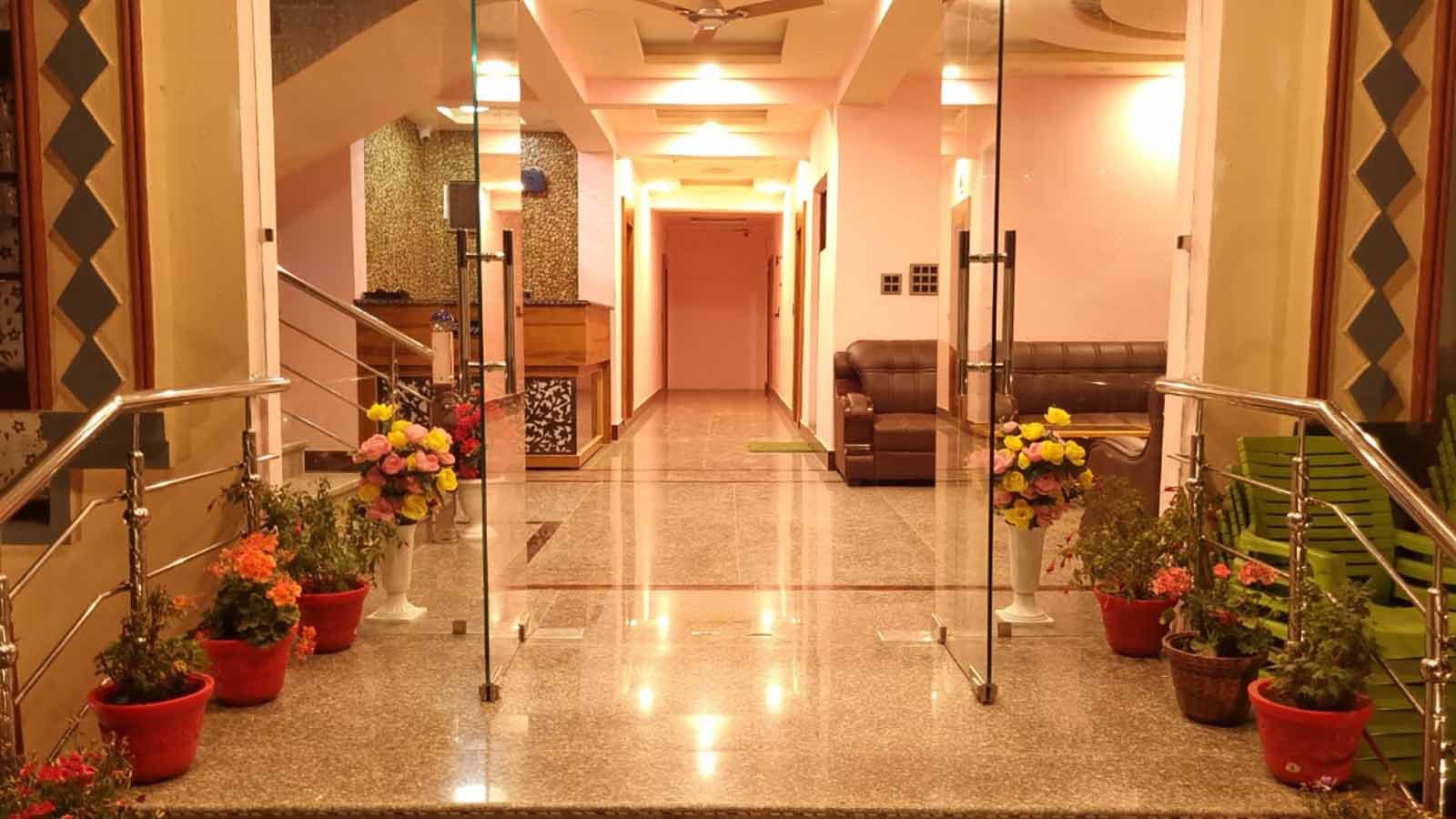 Namora Golden Eye Srinagar