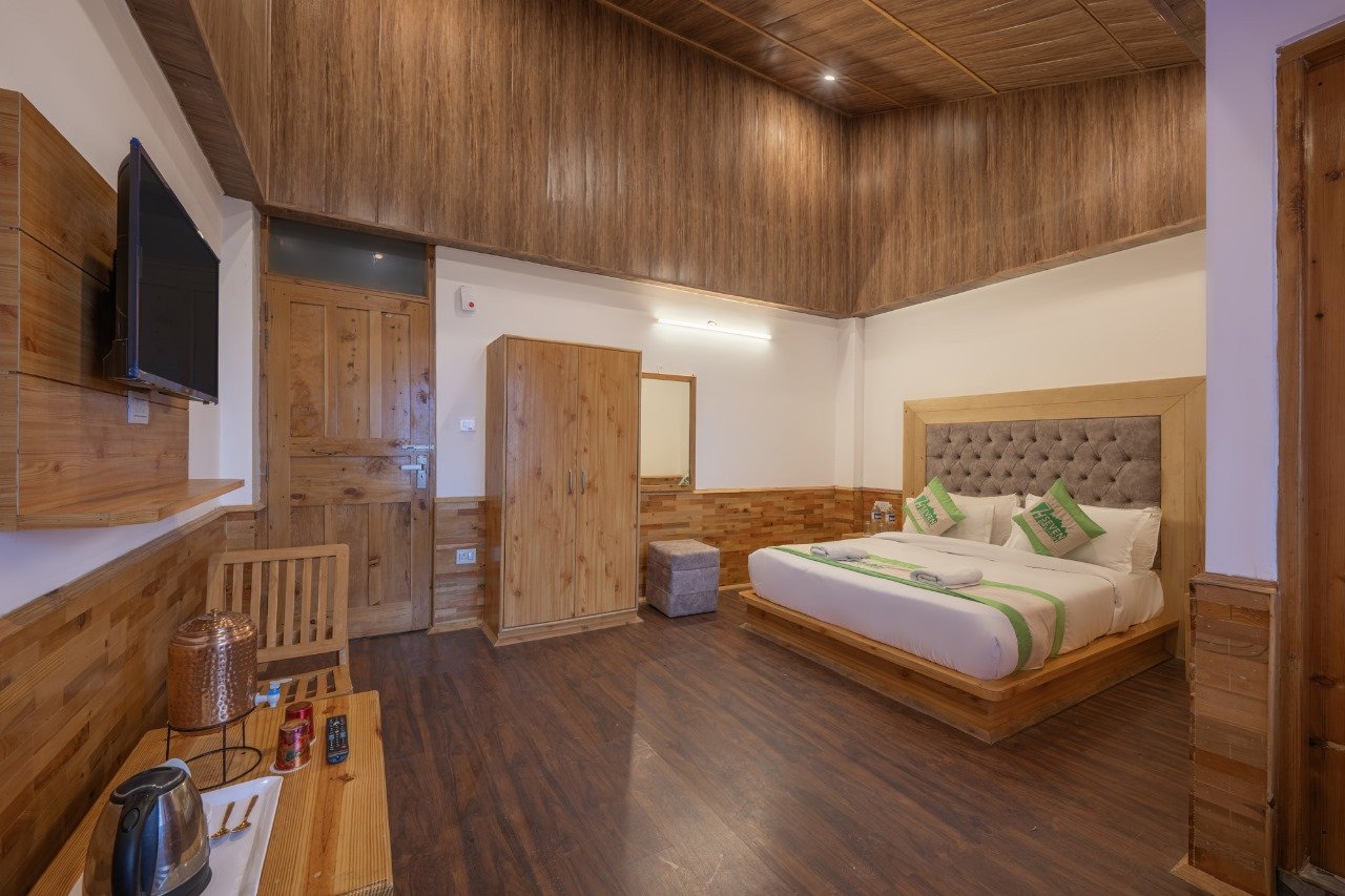 SevenHills Manali15