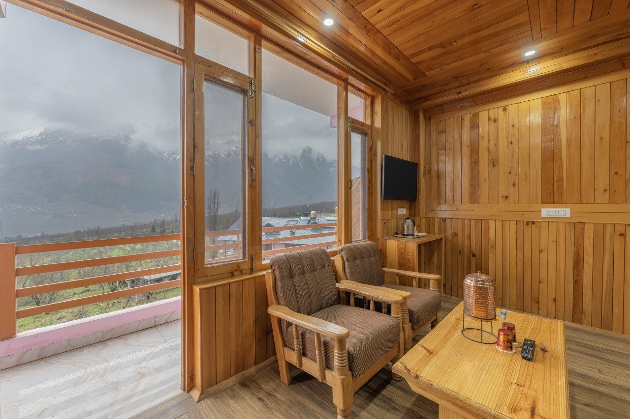 SevenHills Manali5